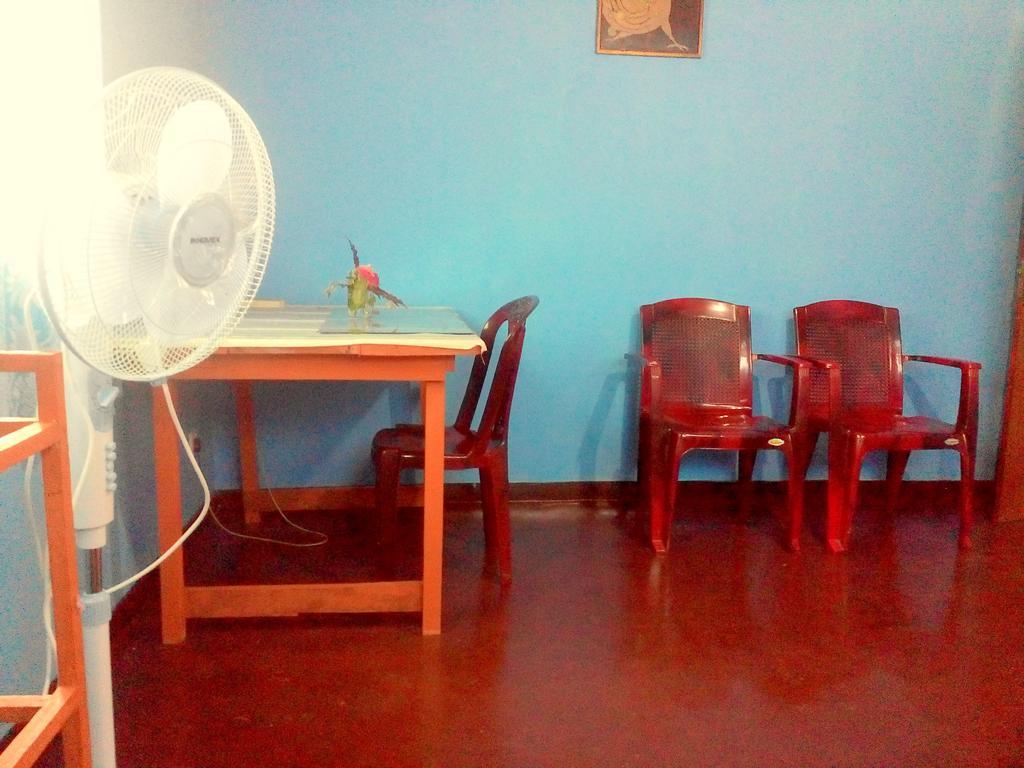Hikkaduwa Home Stay Δωμάτιο φωτογραφία